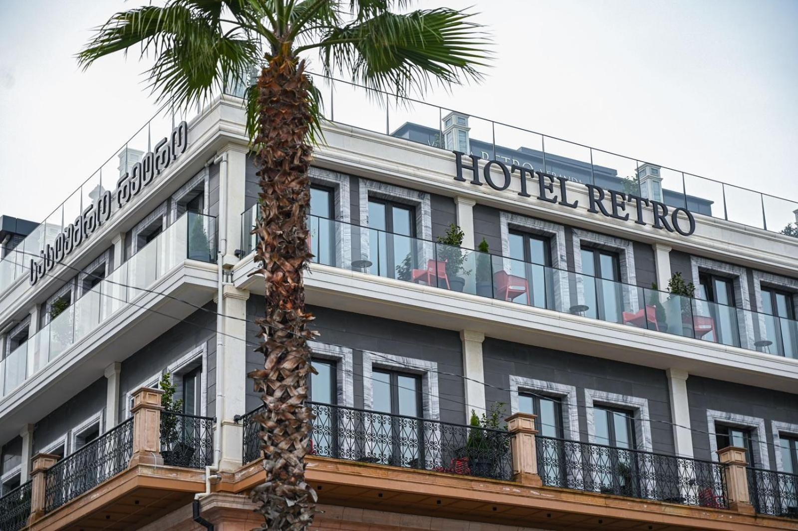 Hotel Retro Batumi Exteriör bild